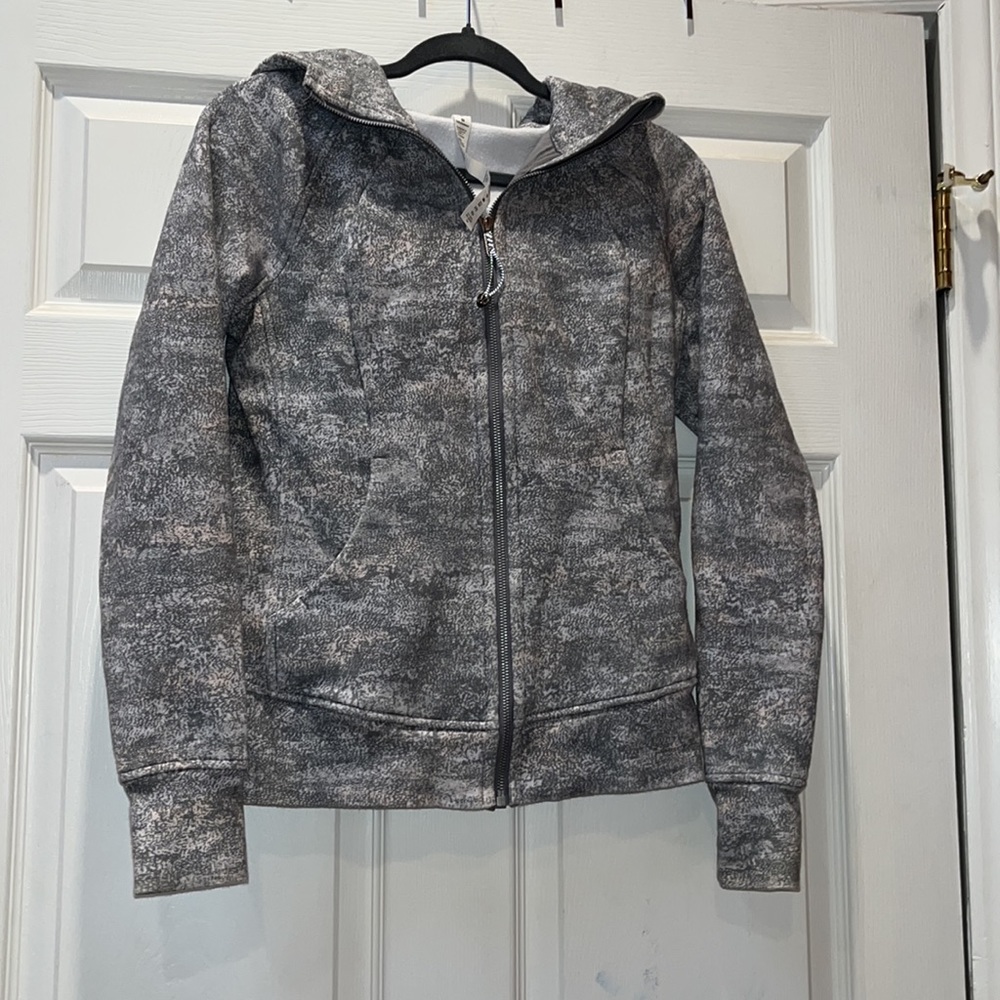 Lululemon scuba
